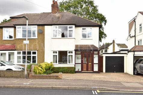Cotton Road, Potters Bar, EN6