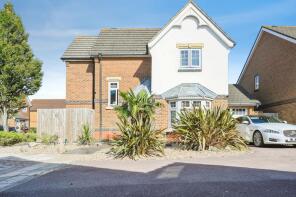 18, Valiant Gardens, Portsmouth PO2 9NZ