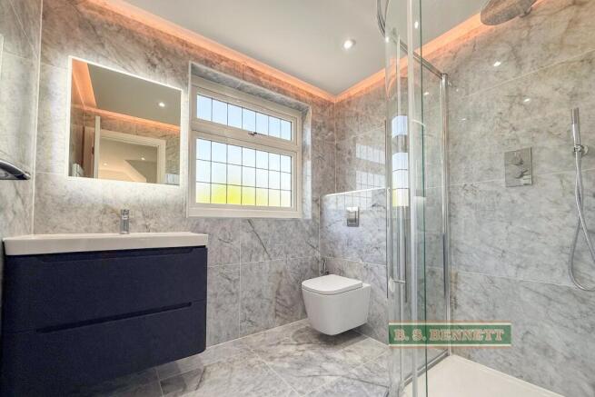 En suite 5