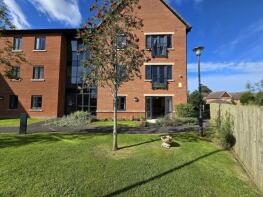 10, Moreton Court, Birdwood Crescent, Bideford EX39 3FP