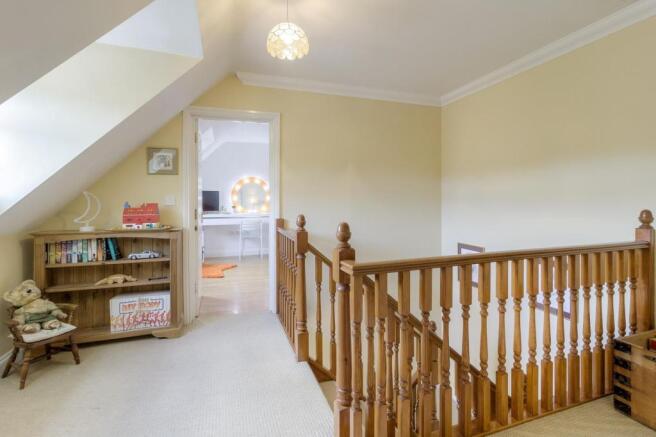 2nd floor landing.jpg