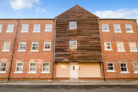 Aylesbury, Buckinghamshire, HP19