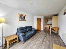 Flat 20, 3, Whitehall Quay, Leeds LS1 4BW