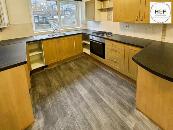Middle White Close, BARROW-IN-FURNESS photo 4