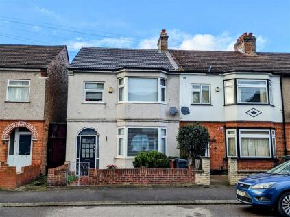 Burlington Gardens, Chadwell Heath, RM6