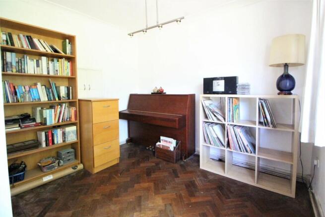 Photo 6