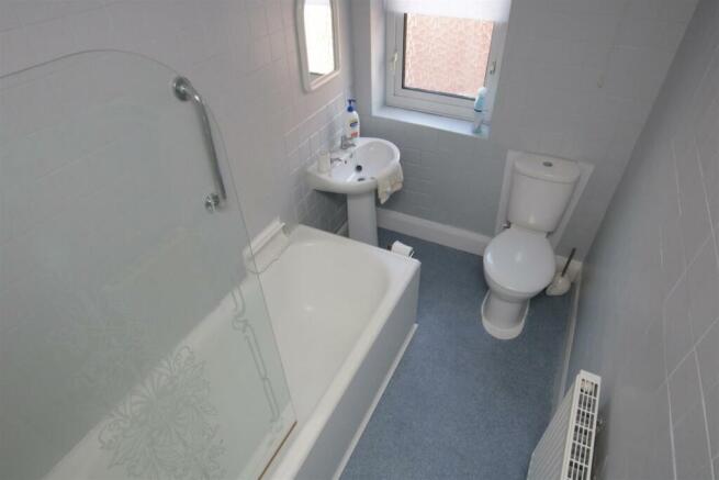 HOUSE BATHROOM