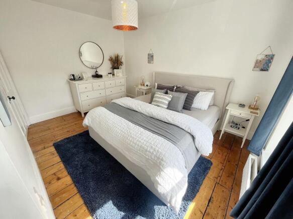 Bed1