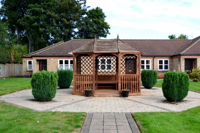 PERGOLA COMMUNAL GRO