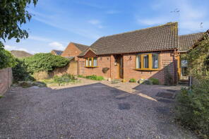 39, Upton Gardens, Worcester WR8 0NU