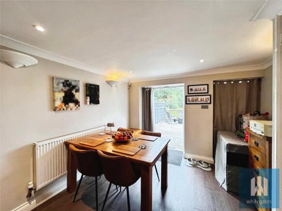 3 bed Semi-Detached for sale Image 7