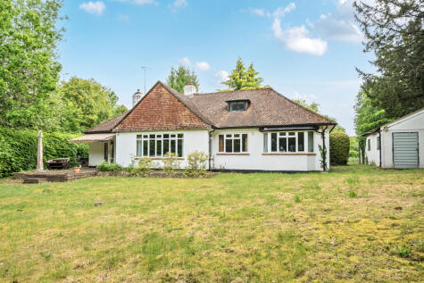 Fredley Park, Mickleham, RH5