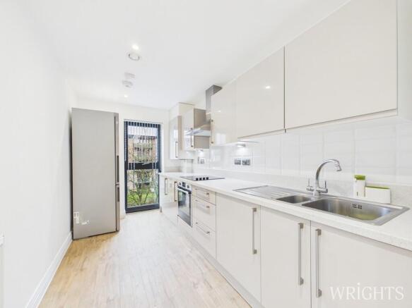 CAM05659G0-PR0086...