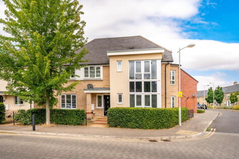 Hogsden Leys, St. Neots, PE19 6AD