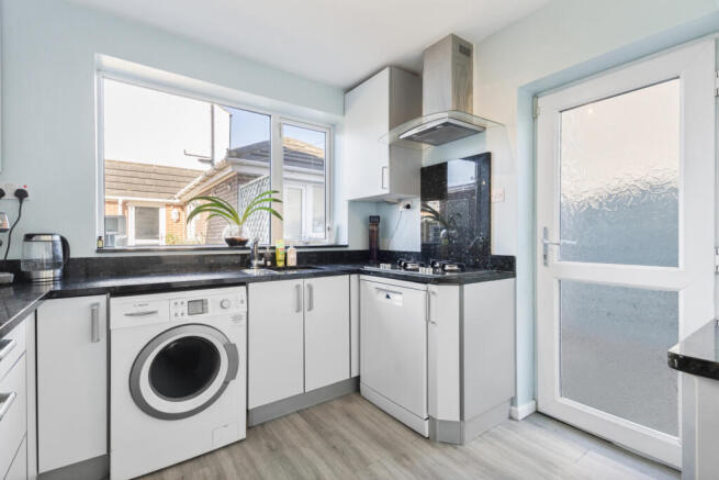 3 bed Detached for sale Image 5