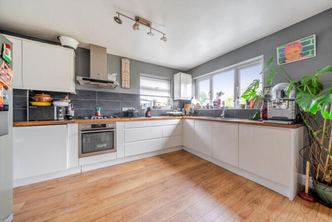 1429290-8-69b92f3...