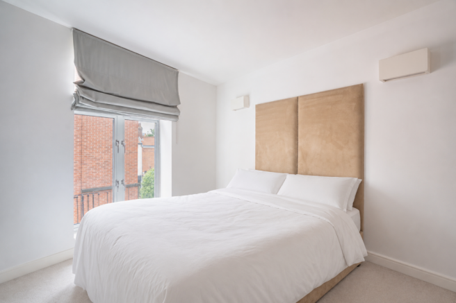 2 bed Apartment for sale Image 7