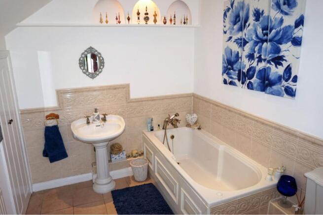 Master En-suite