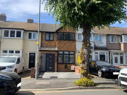 Elm Park Avenue, Elm Park, Hornchurch, Essex, RM12 4RZ