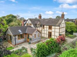 Monks Path, Main Street, Pershore WR10 2EE