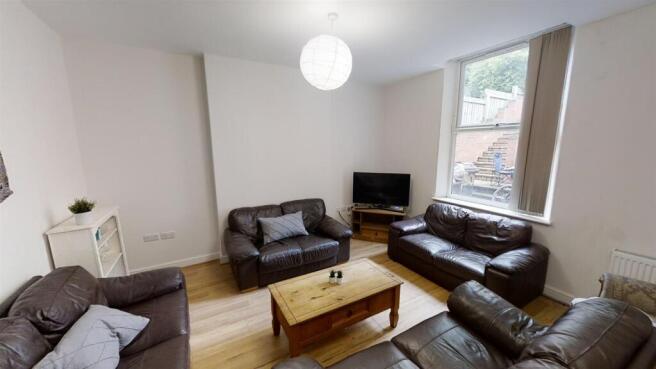 130-Harcourt-Rd-Sheffield-S10-09182020_185044.jpg