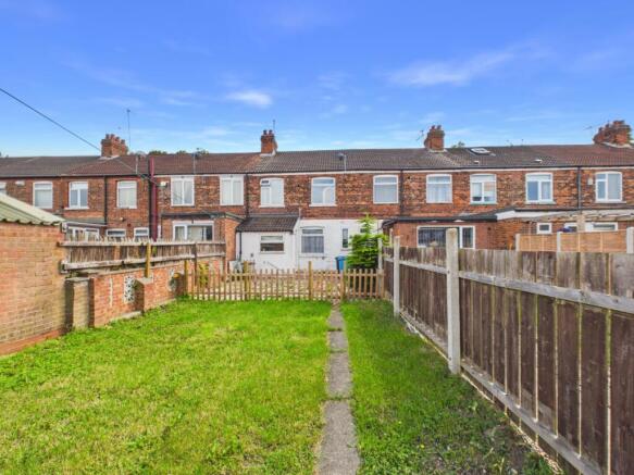 3 bed Terraced for sale Image 12