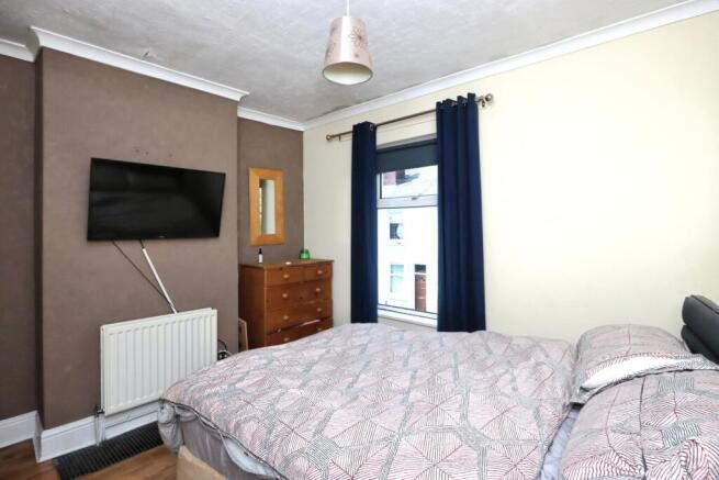 2 bed Terraced for sale Image 9