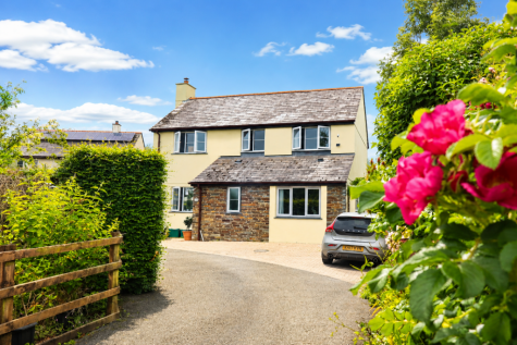 Lewdown, Okehampton, EX20