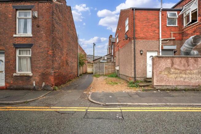 16-20a Leigh Road, Leigh photo 4