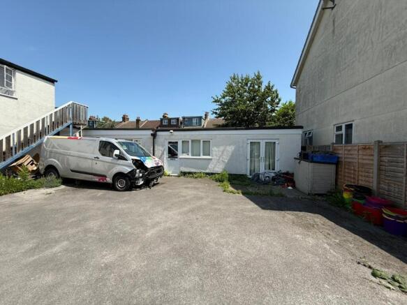 WhatsApp Image 20250616 at 130815_b2438c2a.jpg