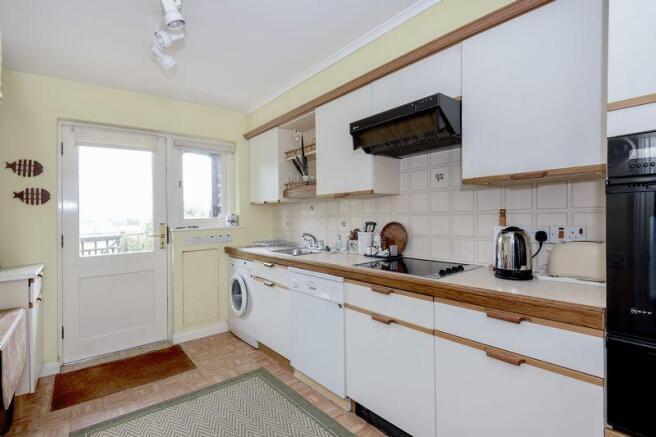 Fitted Kitchen