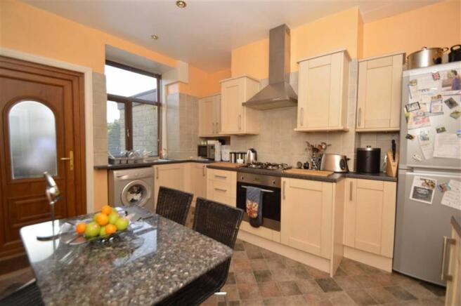 DINING KITCHEN - VIE