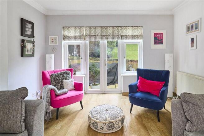 4 bed Detached for sale Image 8