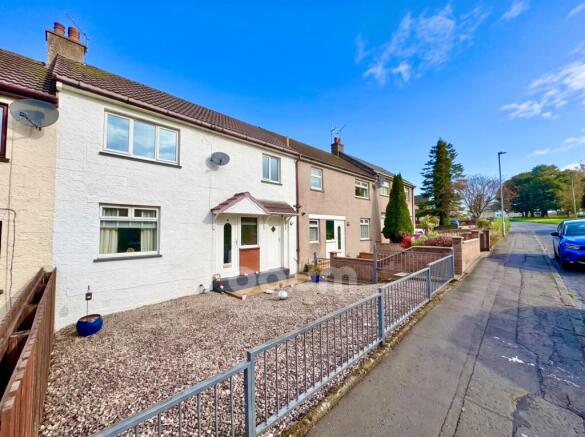 Larch Terrace, Beith three bedroom terraced home