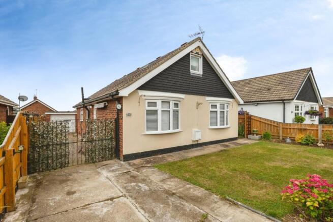 3 bed Bungalow for sale in middlesbrough