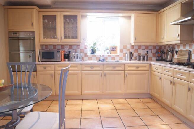 kitchen pic 1