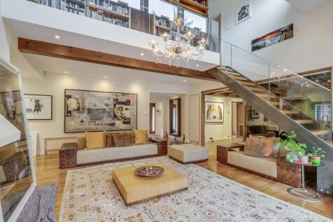Oaklands Rise, Oaklands, Welwyn, Hertfordshire, AL6