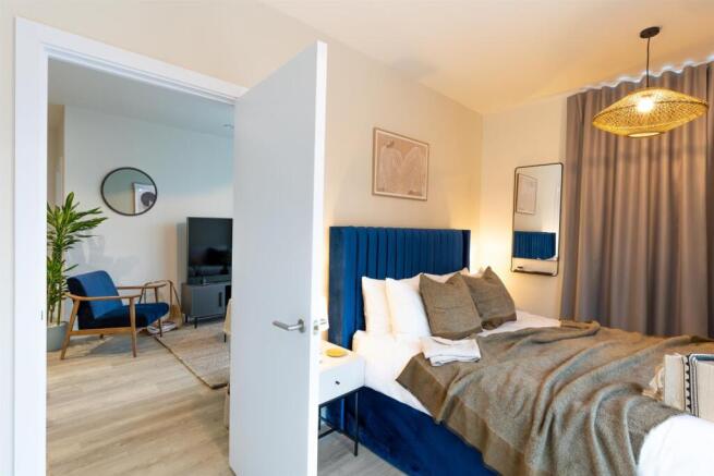 2 bed Apartment to rent Image 9