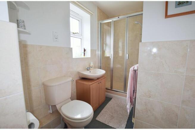 Jack & Jill En-suite