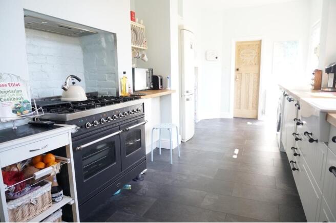 Kitchen / Breakfast