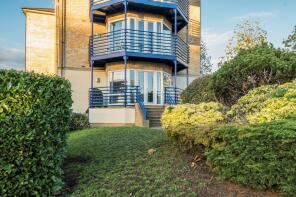 Flat 1, Kew Court, Richmond Road, Kingston Upon Thames KT2 5BF