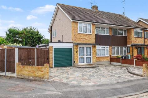 Merryfields Avenue, Hockley