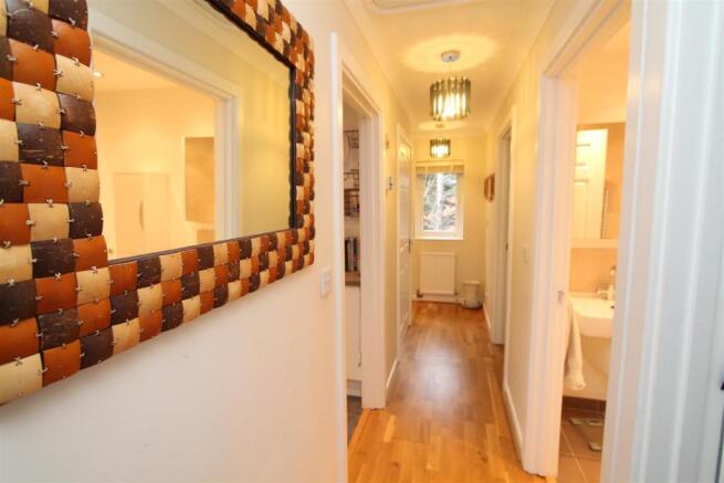 Hallway.JPG