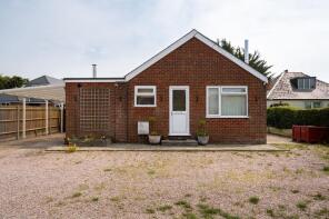 Clifton, Morlais Place, Winchelsea TN36 4LG