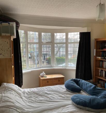 BEDROOM.jpg