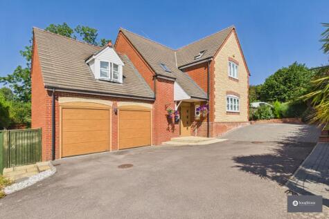 Western Avenue, Buckingham, MK18