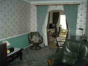 THROUGH LOUNGE