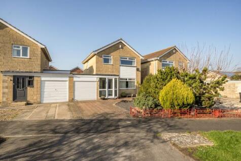 Canford Close, Nythe, Swindon, SN3