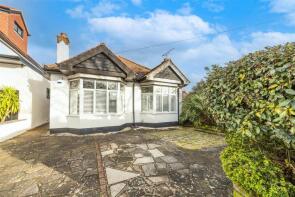 64, Mount Avenue, Westcliff-on-sea SS0 8PT