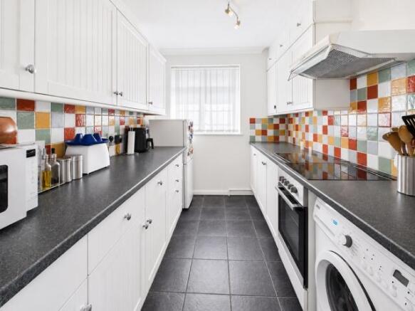 Meadow Close, Duston, NN5 6RL photo 4
